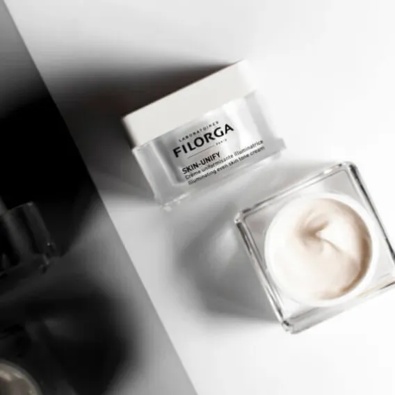 FILORGA SKIN-UNIFY CREAM (Illuminating Cream for Dark Spots - 50ml) كريم مخصص لتقليل البقع الداكنة وتوحيد لون البشرة مع تعزيز إشراقتها الطبيعية.